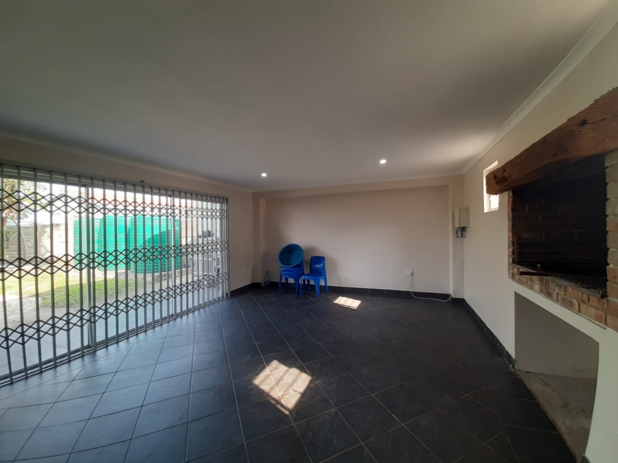 7 Bedroom Property for Sale in Woodbrook Eastern Cape
